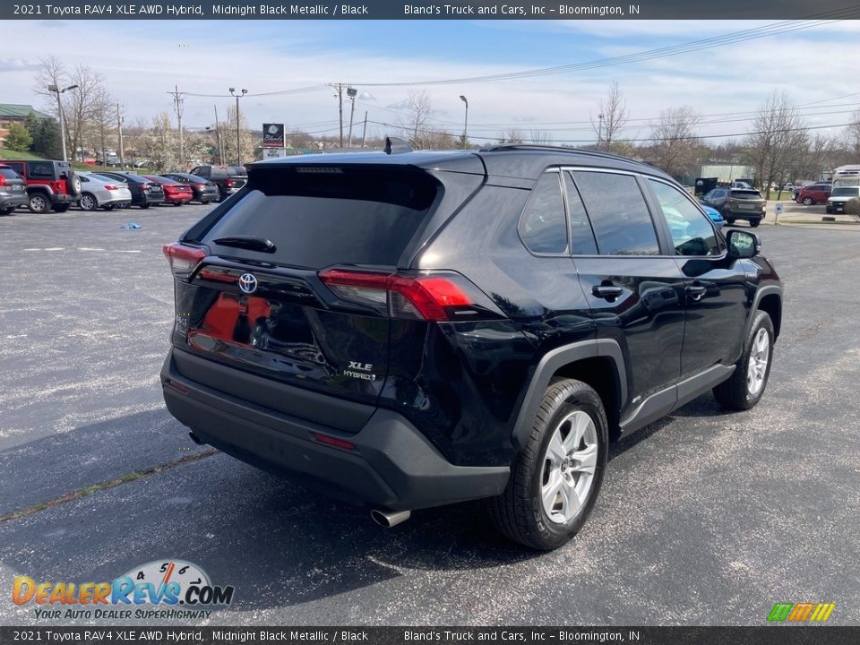 2021 Toyota RAV4 XLE AWD Hybrid Midnight Black Metallic / Black Photo #5