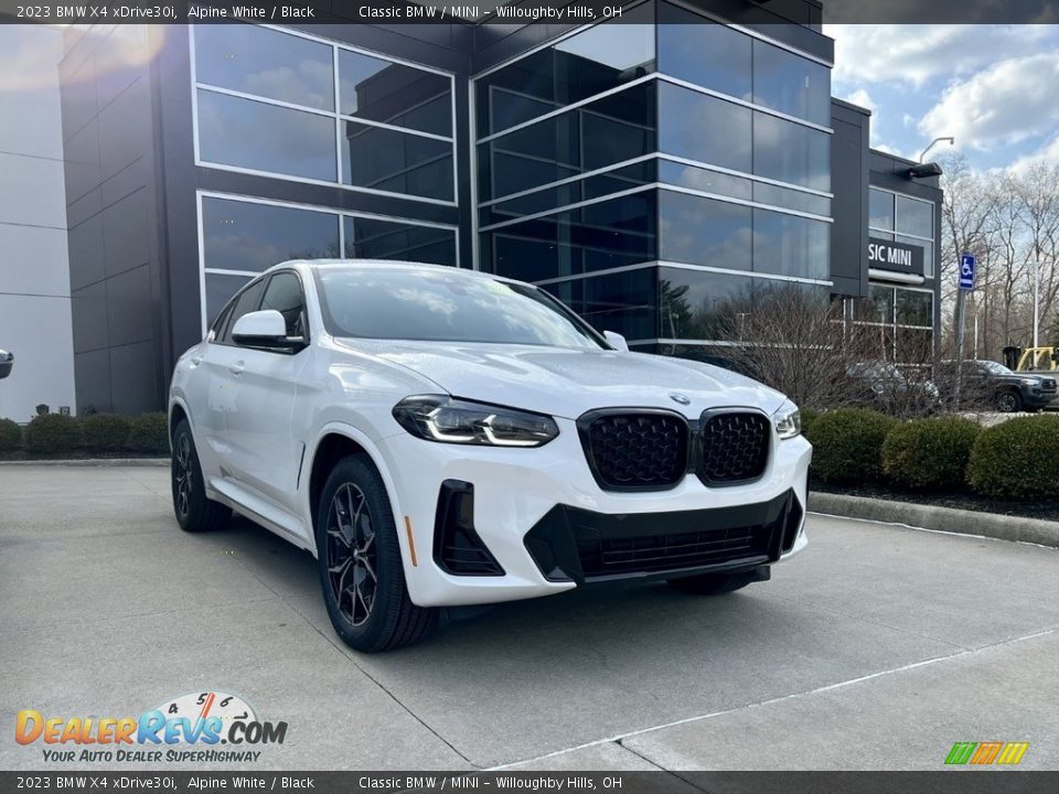 2023 BMW X4 xDrive30i Alpine White / Black Photo #1