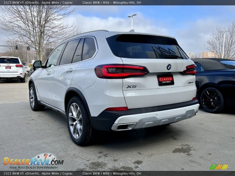 2023 BMW X5 xDrive40i Alpine White / Cognac Photo #3