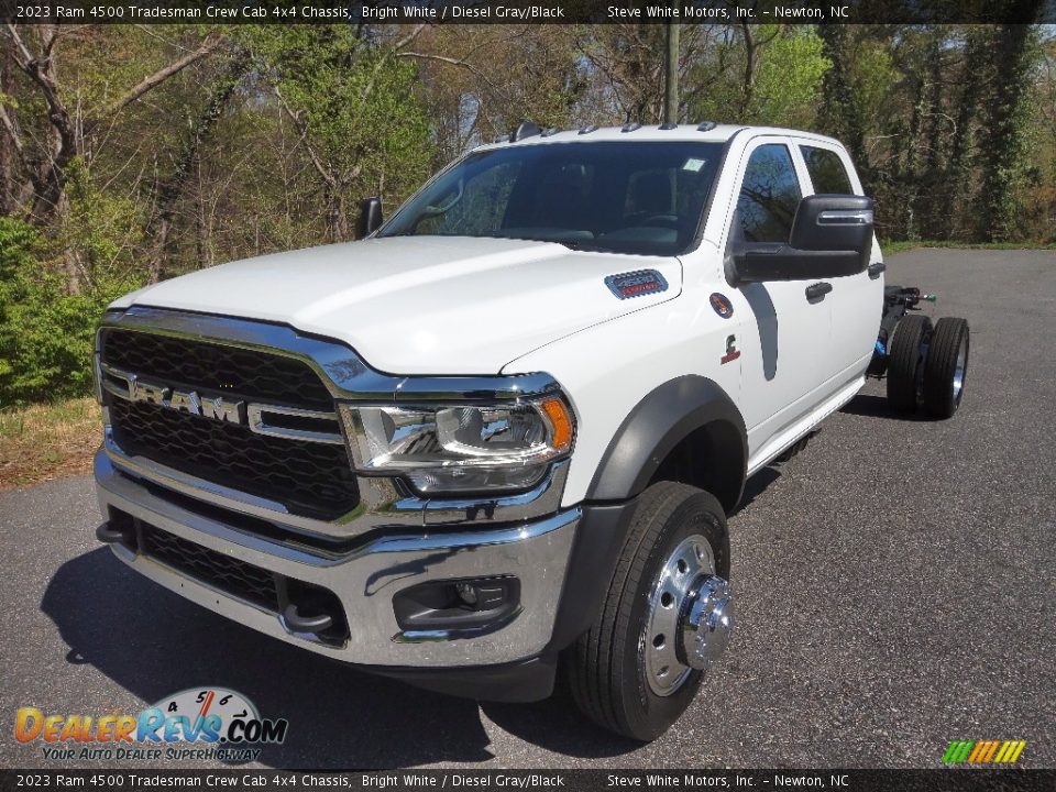 2023 Ram 4500 Tradesman Crew Cab 4x4 Chassis Bright White / Diesel Gray/Black Photo #2