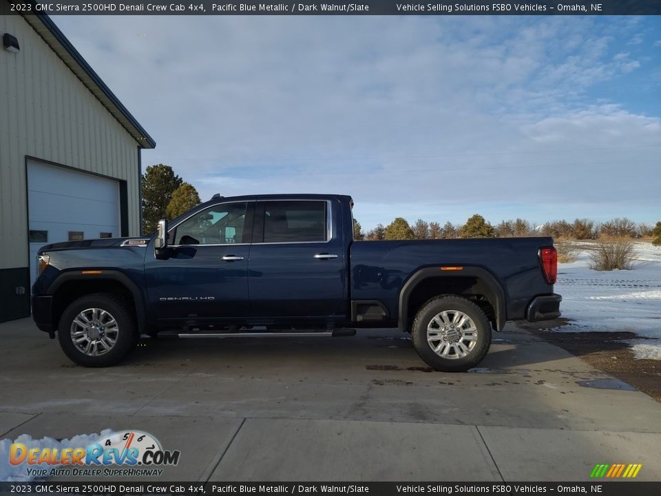 2023 GMC Sierra 2500HD Denali Crew Cab 4x4 Pacific Blue Metallic / Dark Walnut/Slate Photo #19