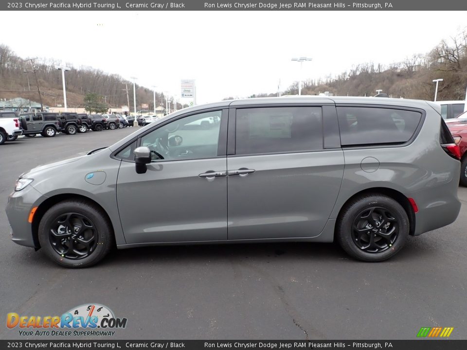 Ceramic Gray 2023 Chrysler Pacifica Hybrid Touring L Photo #2