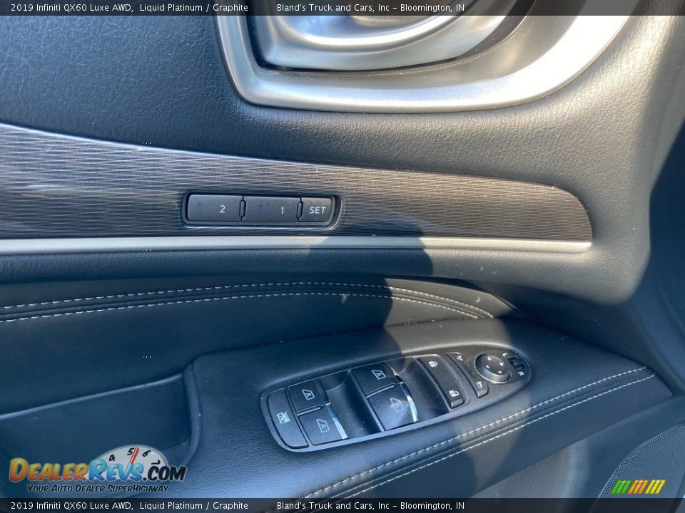 2019 Infiniti QX60 Luxe AWD Liquid Platinum / Graphite Photo #16