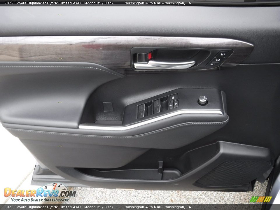 Door Panel of 2022 Toyota Highlander Hybrid Limited AWD Photo #23