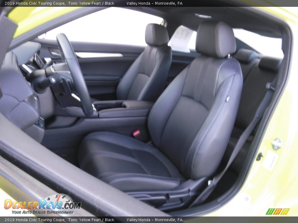 Front Seat of 2019 Honda Civic Touring Coupe Photo #14