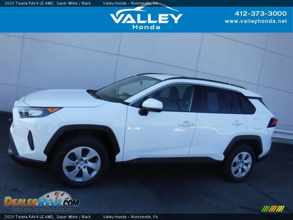 2020 Toyota RAV4 LE AWD Super White / Black Photo #2