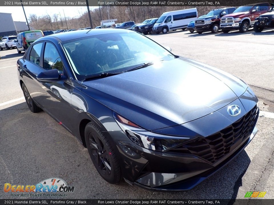 2021 Hyundai Elantra SEL Portofino Gray / Black Photo #3