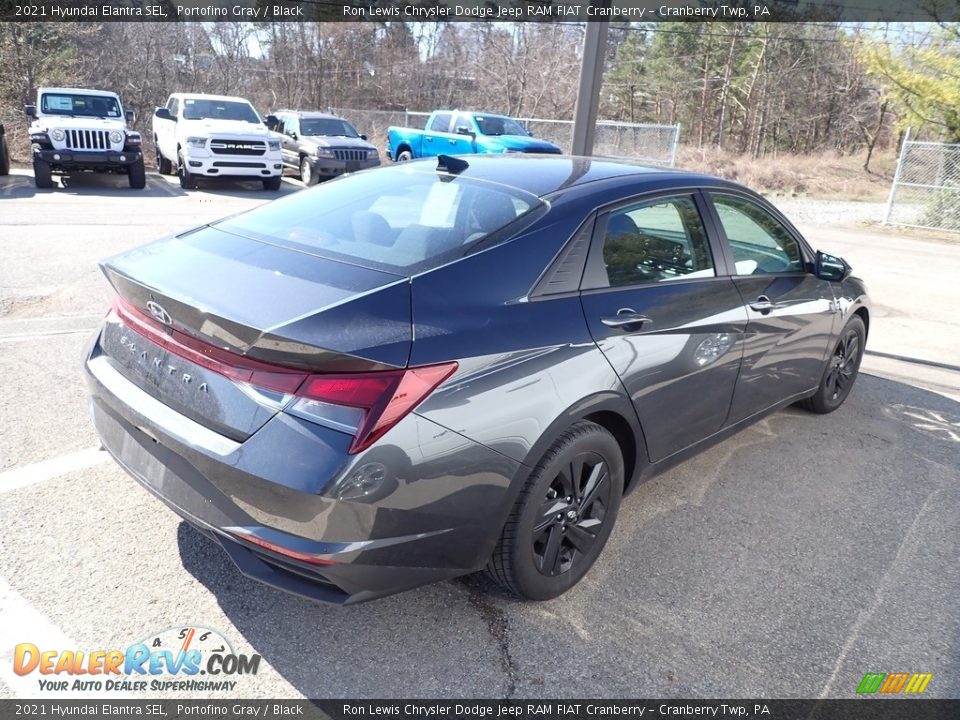 2021 Hyundai Elantra SEL Portofino Gray / Black Photo #4