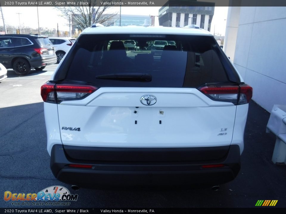 2020 Toyota RAV4 LE AWD Super White / Black Photo #8