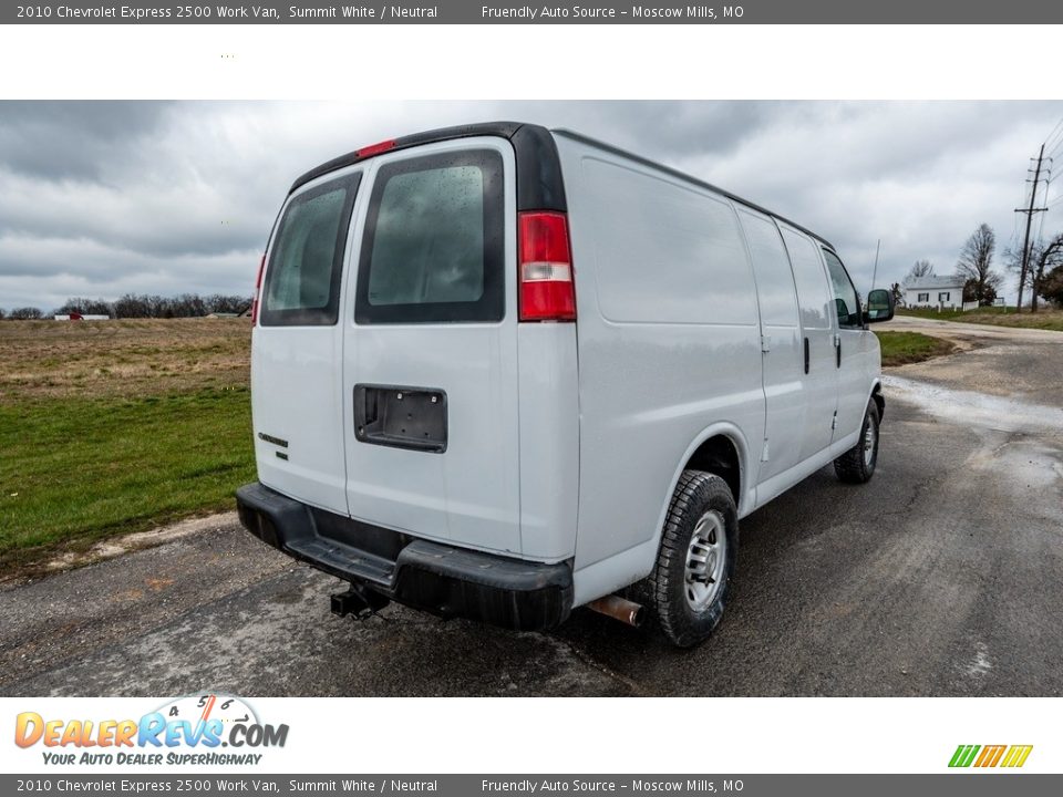 2010 Chevrolet Express 2500 Work Van Summit White / Neutral Photo #4