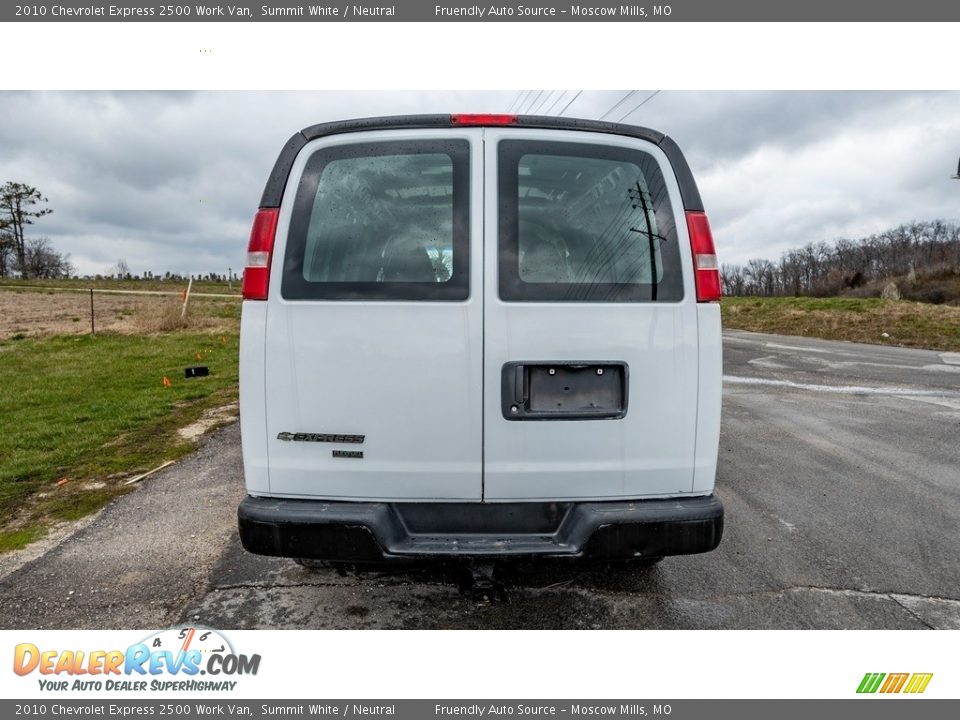 2010 Chevrolet Express 2500 Work Van Summit White / Neutral Photo #5