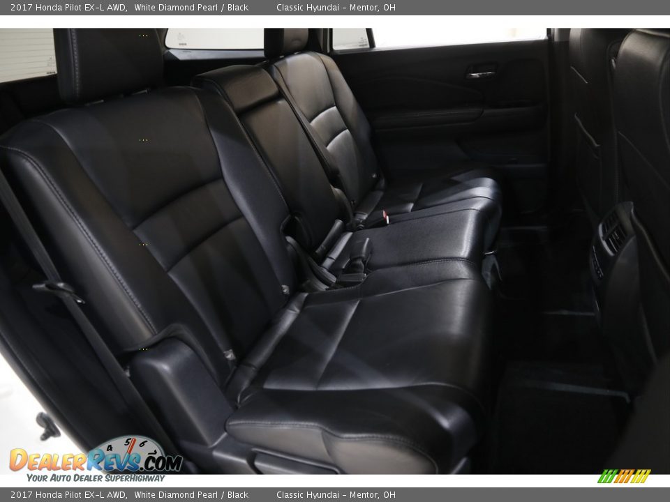 2017 Honda Pilot EX-L AWD White Diamond Pearl / Black Photo #17