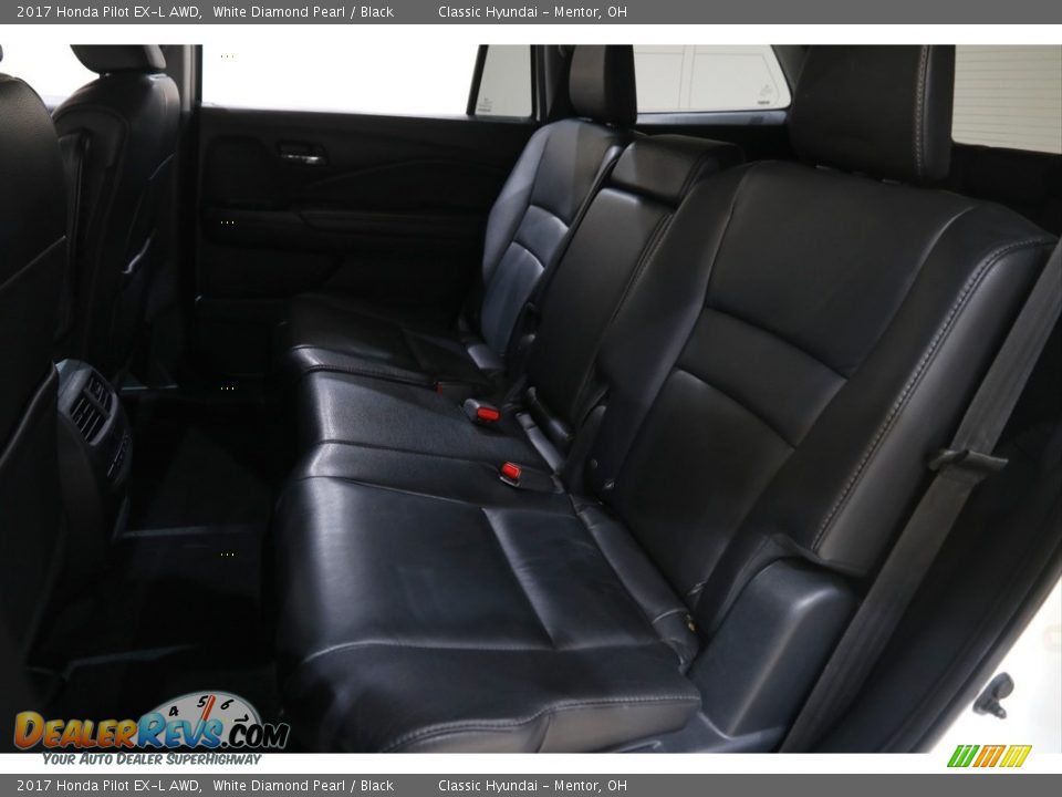 2017 Honda Pilot EX-L AWD White Diamond Pearl / Black Photo #18