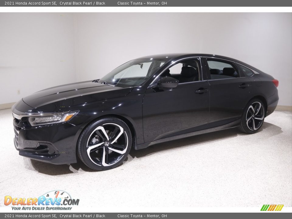 Front 3/4 View of 2021 Honda Accord Sport SE Photo #3