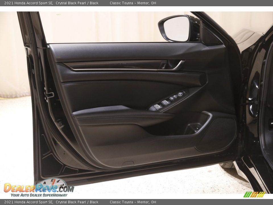 Door Panel of 2021 Honda Accord Sport SE Photo #4