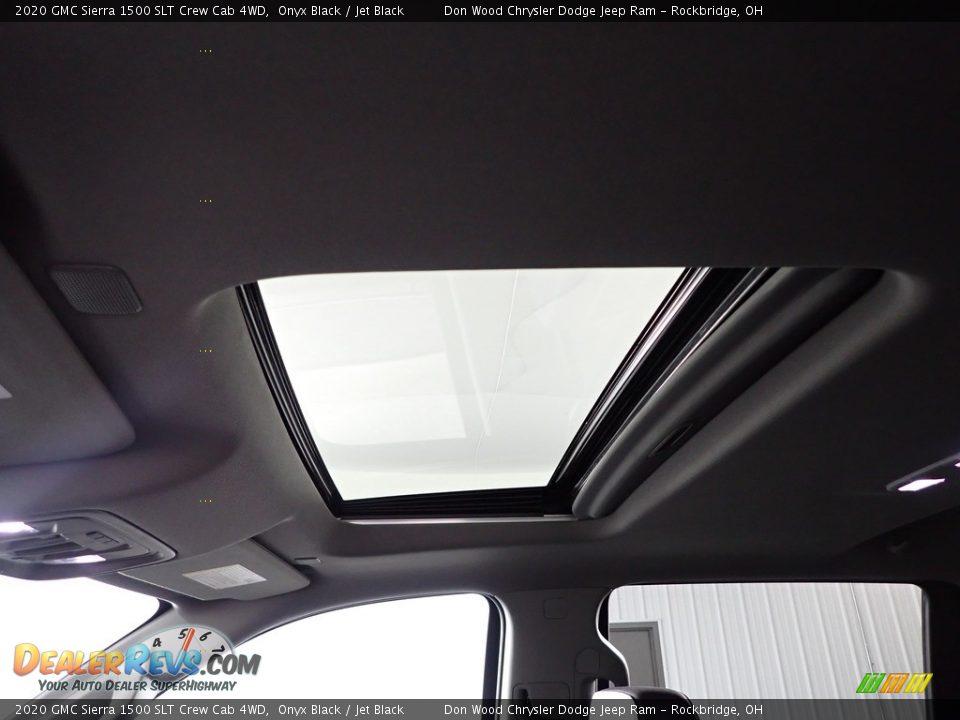 2020 GMC Sierra 1500 SLT Crew Cab 4WD Onyx Black / Jet Black Photo #4