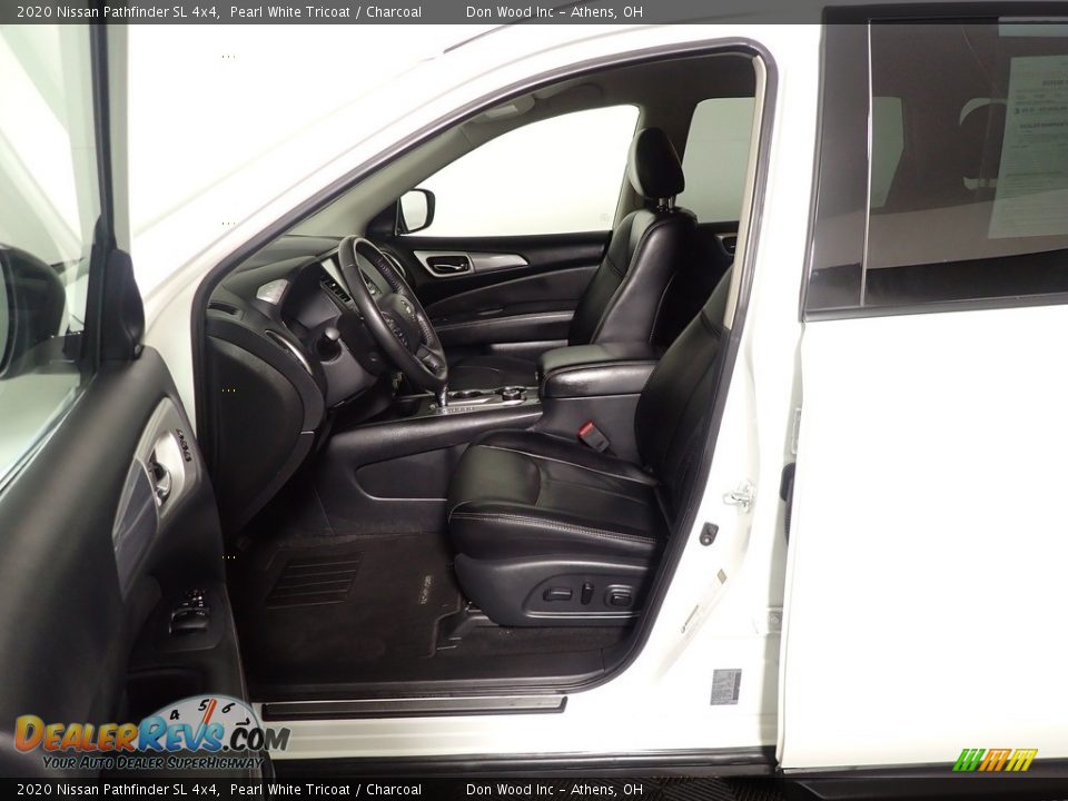 2020 Nissan Pathfinder SL 4x4 Pearl White Tricoat / Charcoal Photo #20