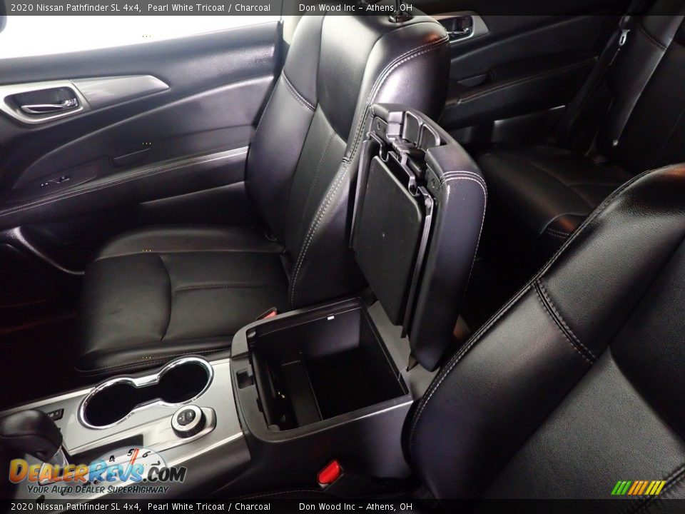 2020 Nissan Pathfinder SL 4x4 Pearl White Tricoat / Charcoal Photo #31