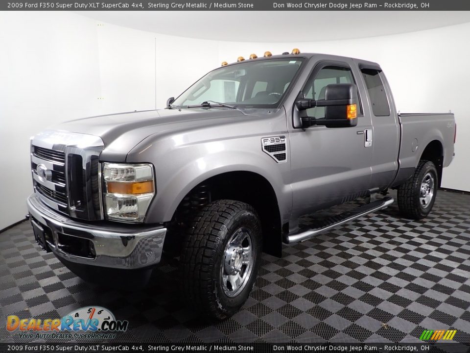 2009 Ford F350 Super Duty XLT SuperCab 4x4 Sterling Grey Metallic / Medium Stone Photo #3