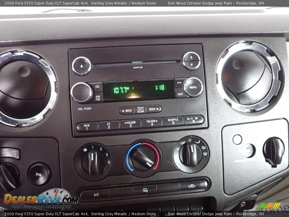 Controls of 2009 Ford F350 Super Duty XLT SuperCab 4x4 Photo #16
