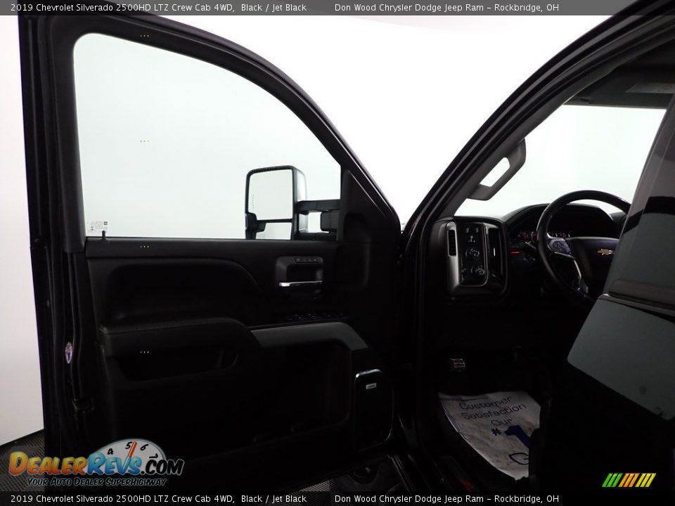 2019 Chevrolet Silverado 2500HD LTZ Crew Cab 4WD Black / Jet Black Photo #12