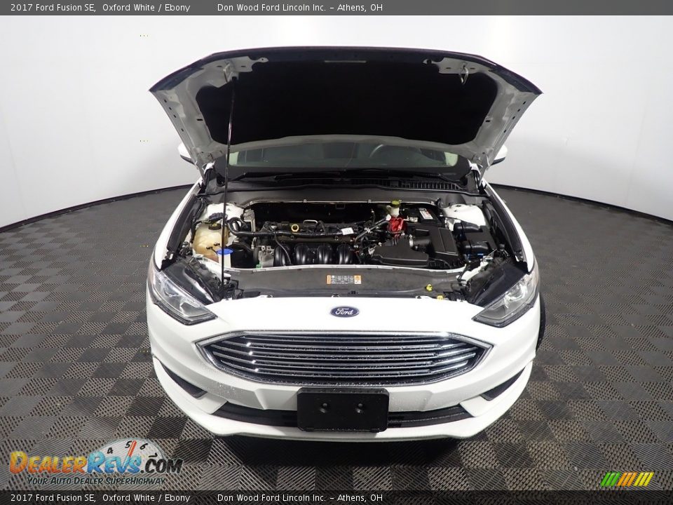 2017 Ford Fusion SE Oxford White / Ebony Photo #6