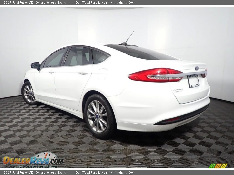 2017 Ford Fusion SE Oxford White / Ebony Photo #11