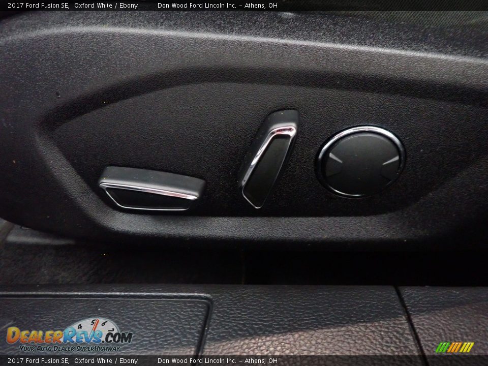 2017 Ford Fusion SE Oxford White / Ebony Photo #22