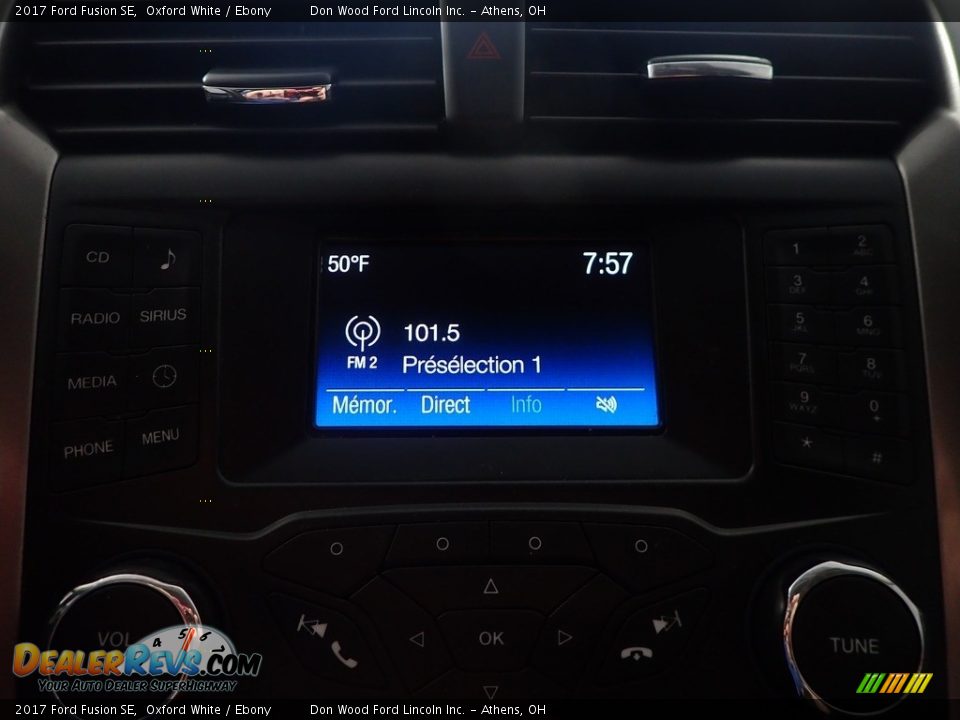 2017 Ford Fusion SE Oxford White / Ebony Photo #25