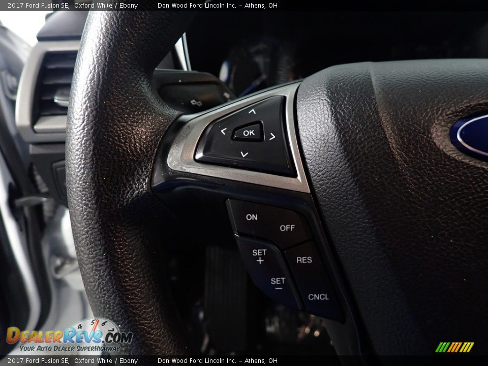2017 Ford Fusion SE Oxford White / Ebony Photo #27