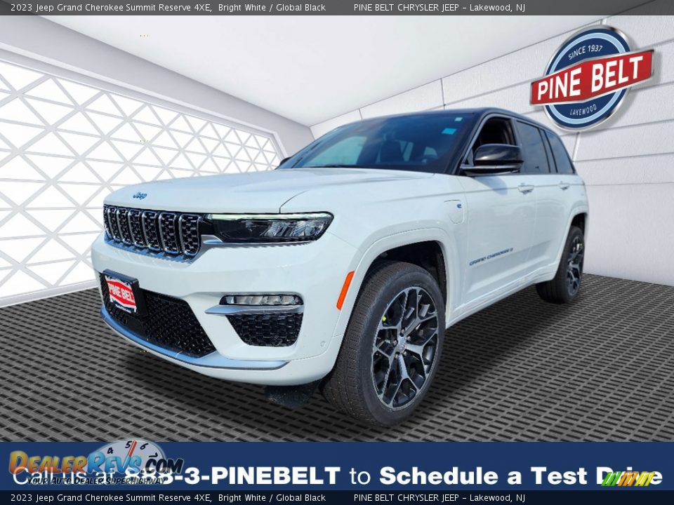 2023 Jeep Grand Cherokee Summit Reserve 4XE Bright White / Global Black Photo #1