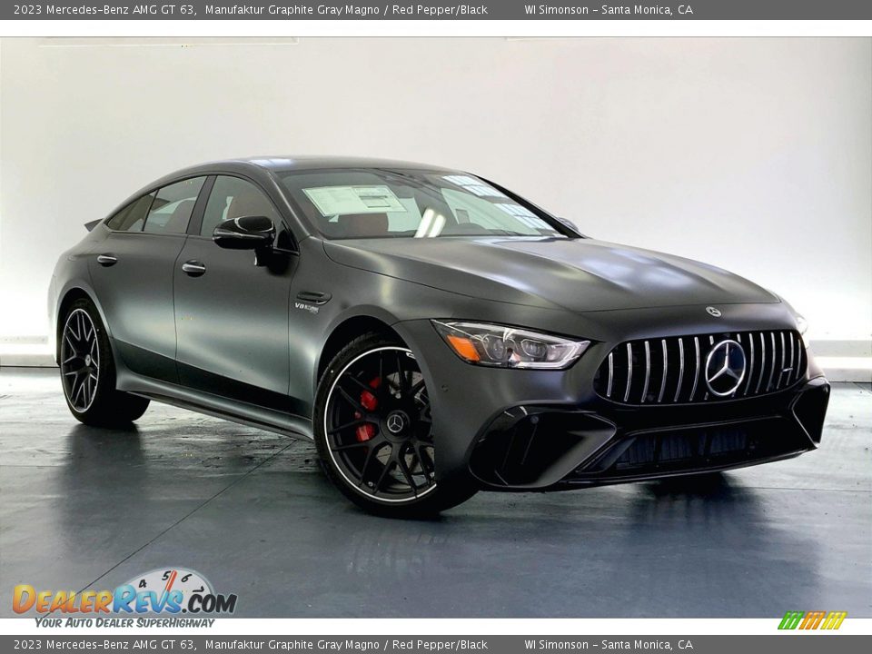 Front 3/4 View of 2023 Mercedes-Benz AMG GT 63 Photo #12