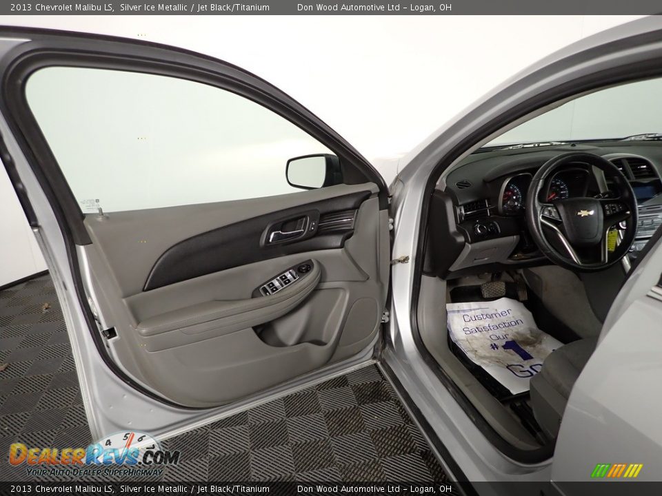 2013 Chevrolet Malibu LS Silver Ice Metallic / Jet Black/Titanium Photo #8