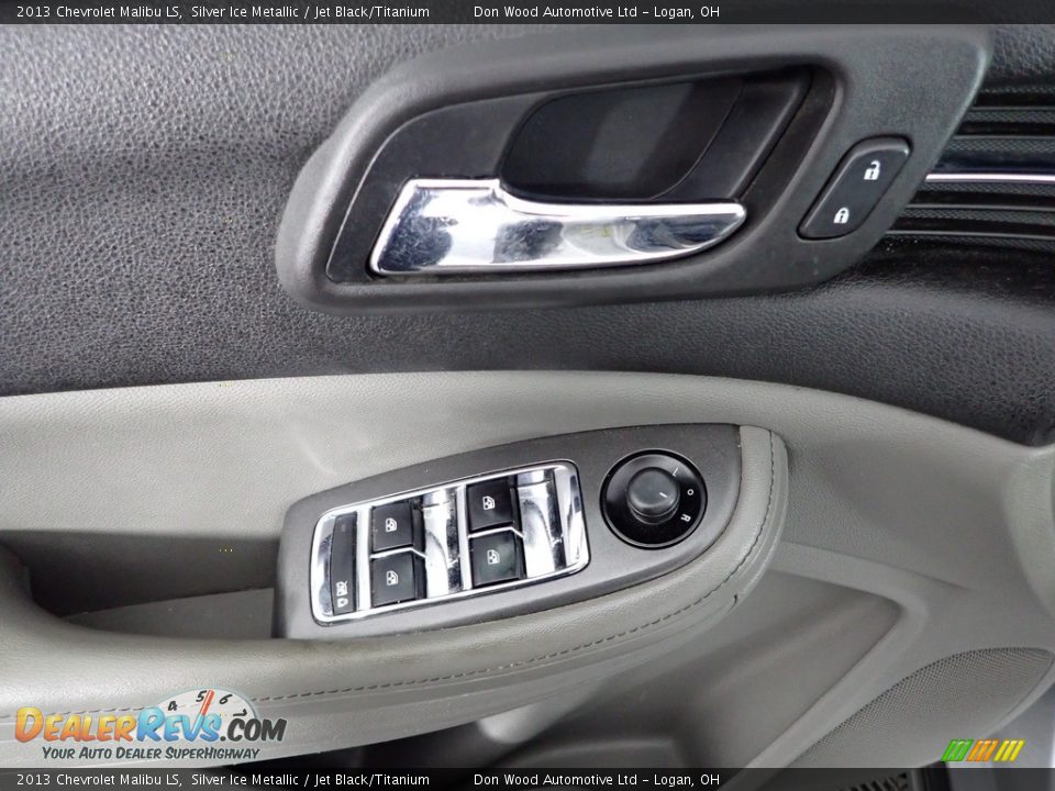 2013 Chevrolet Malibu LS Silver Ice Metallic / Jet Black/Titanium Photo #9