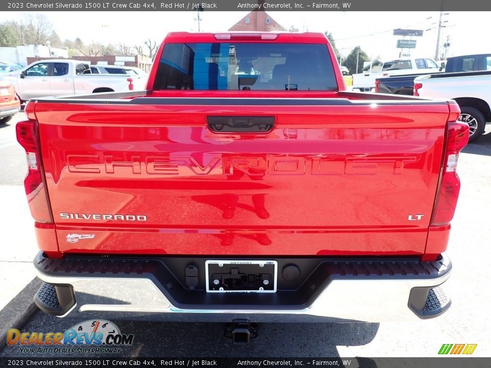 2023 Chevrolet Silverado 1500 LT Crew Cab 4x4 Red Hot / Jet Black Photo #4