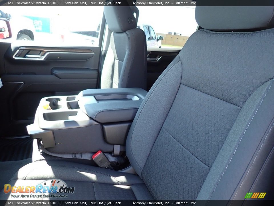 2023 Chevrolet Silverado 1500 LT Crew Cab 4x4 Red Hot / Jet Black Photo #11