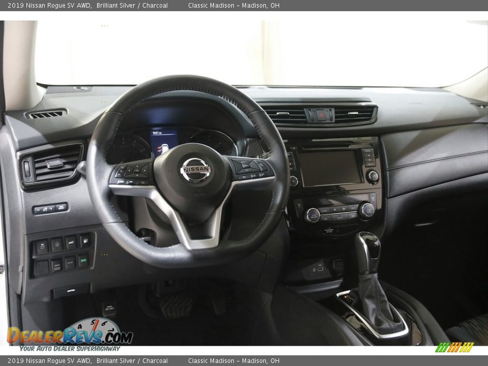2019 Nissan Rogue SV AWD Brilliant Silver / Charcoal Photo #6