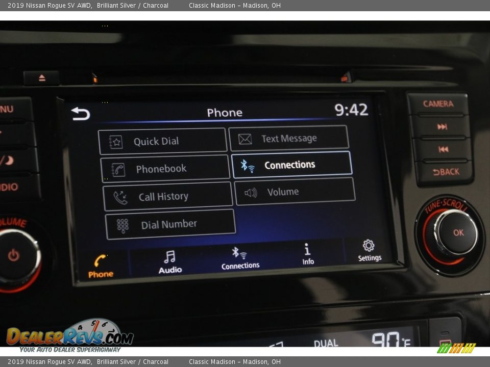 2019 Nissan Rogue SV AWD Brilliant Silver / Charcoal Photo #10