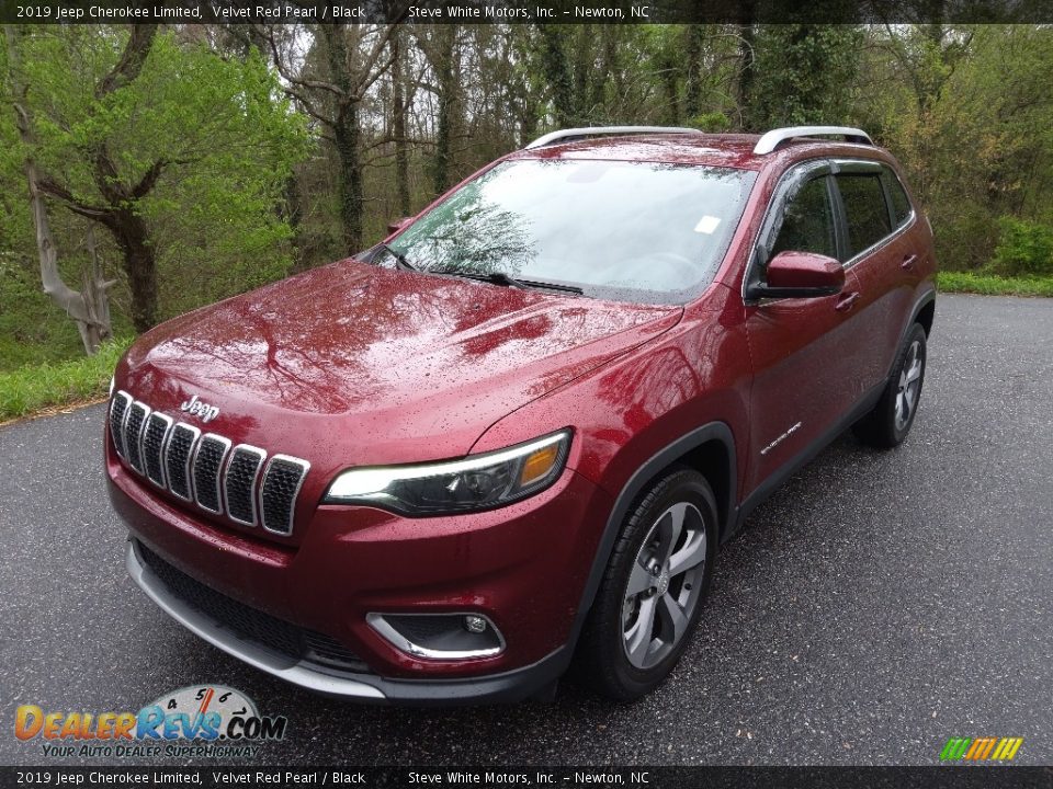 2019 Jeep Cherokee Limited Velvet Red Pearl / Black Photo #2