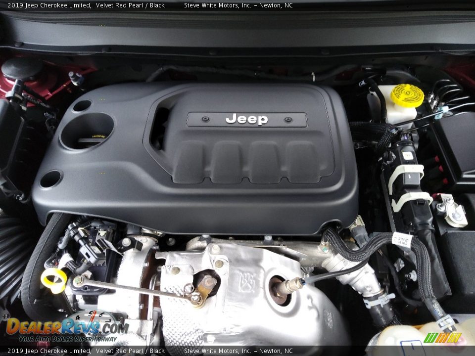 2019 Jeep Cherokee Limited 2.0 Liter Turbocharged DOHC 16-Valve VVT 4 Cylinder Engine Photo #9