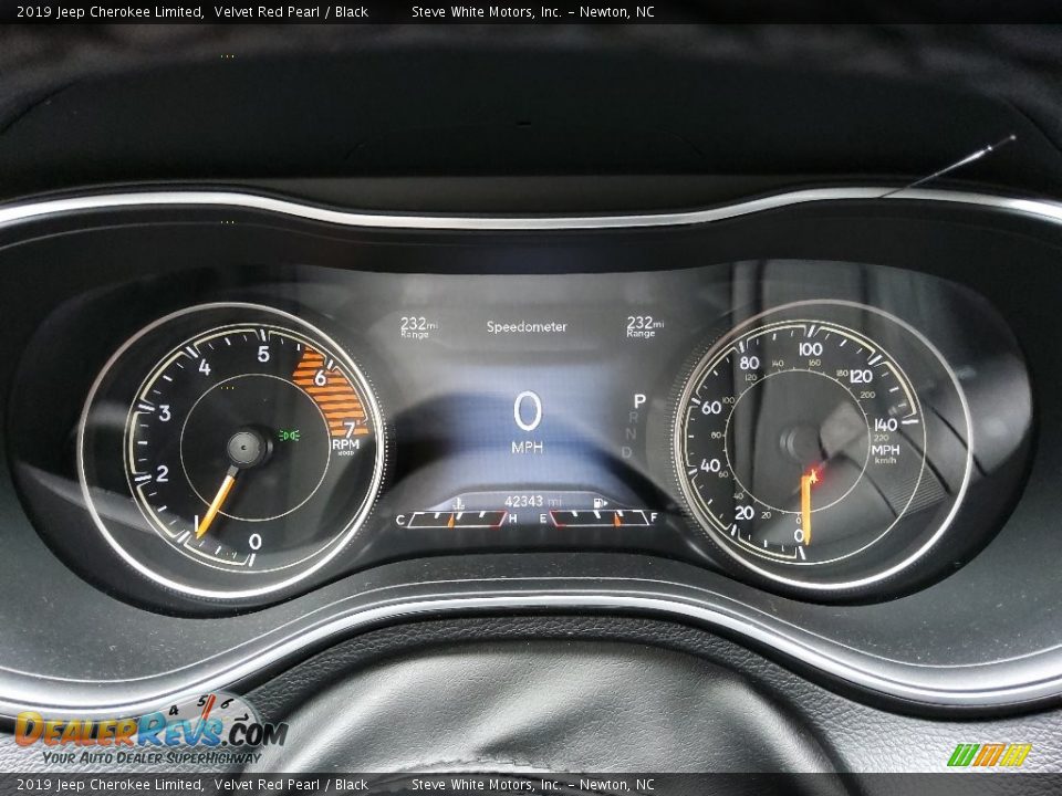 2019 Jeep Cherokee Limited Gauges Photo #21