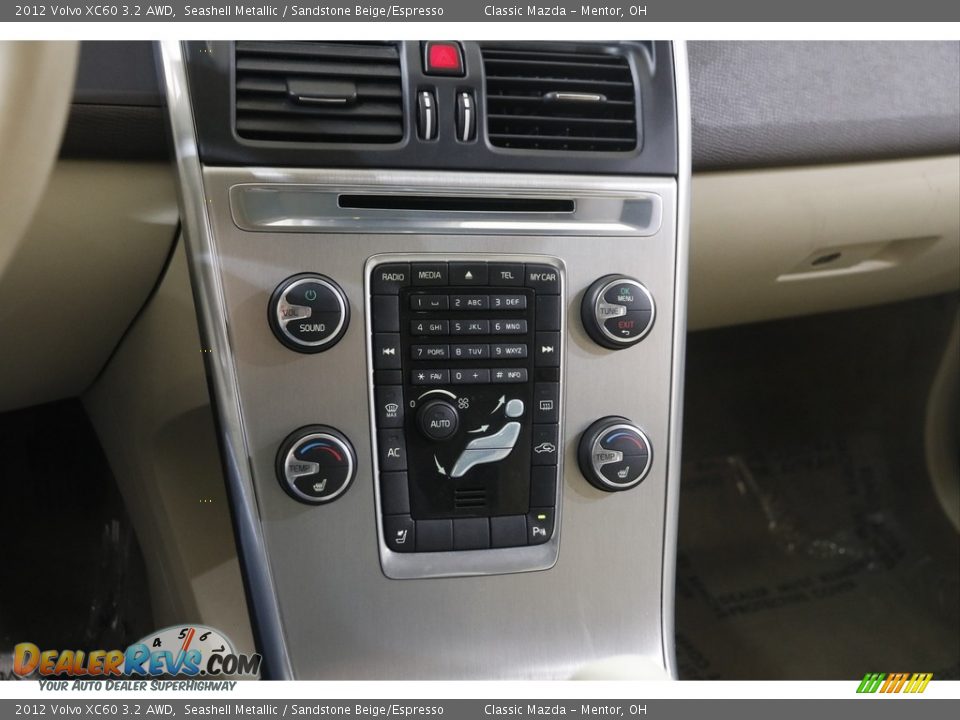 2012 Volvo XC60 3.2 AWD Seashell Metallic / Sandstone Beige/Espresso Photo #12