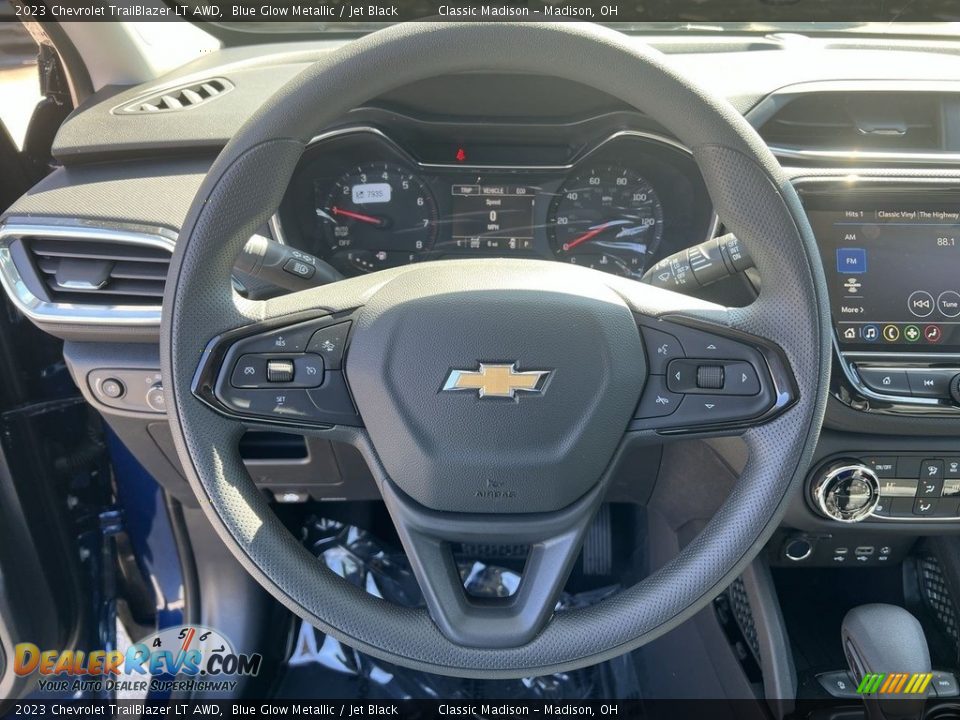 2023 Chevrolet TrailBlazer LT AWD Steering Wheel Photo #9