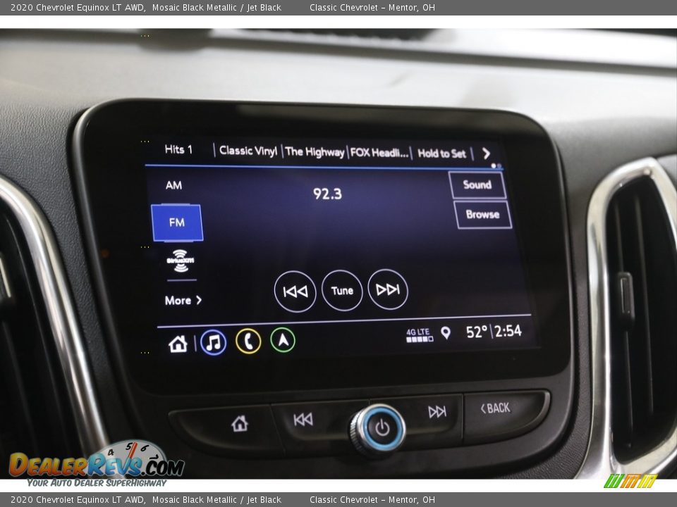 2020 Chevrolet Equinox LT AWD Mosaic Black Metallic / Jet Black Photo #10