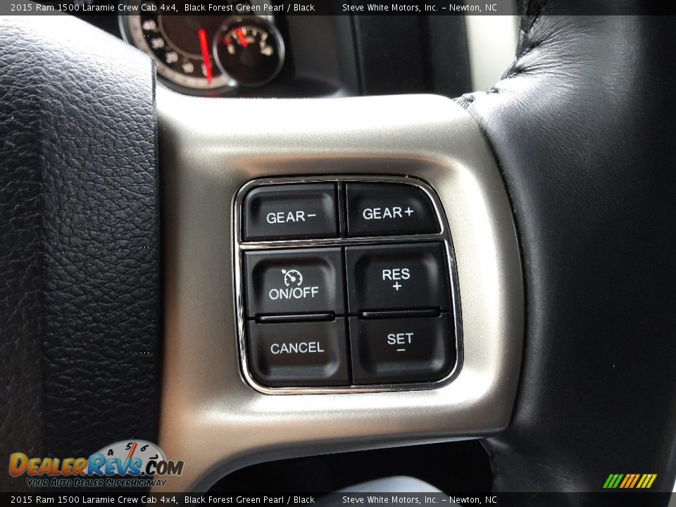 2015 Ram 1500 Laramie Crew Cab 4x4 Steering Wheel Photo #22