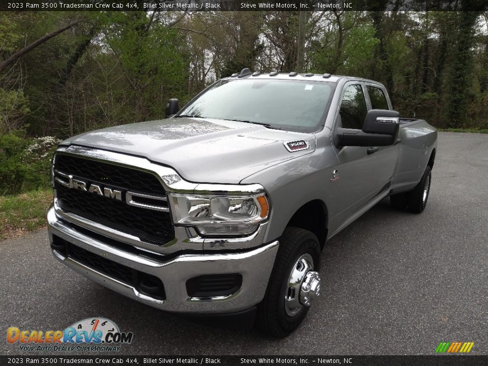 2023 Ram 3500 Tradesman Crew Cab 4x4 Billet Silver Metallic / Black Photo #2