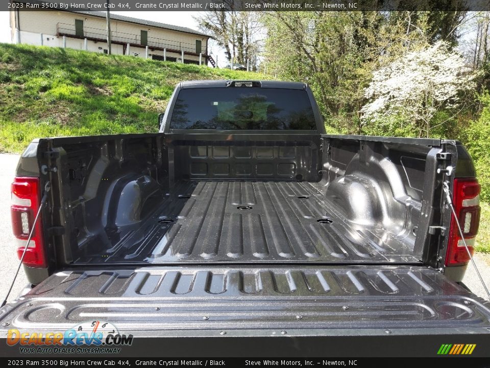 2023 Ram 3500 Big Horn Crew Cab 4x4 Granite Crystal Metallic / Black Photo #9