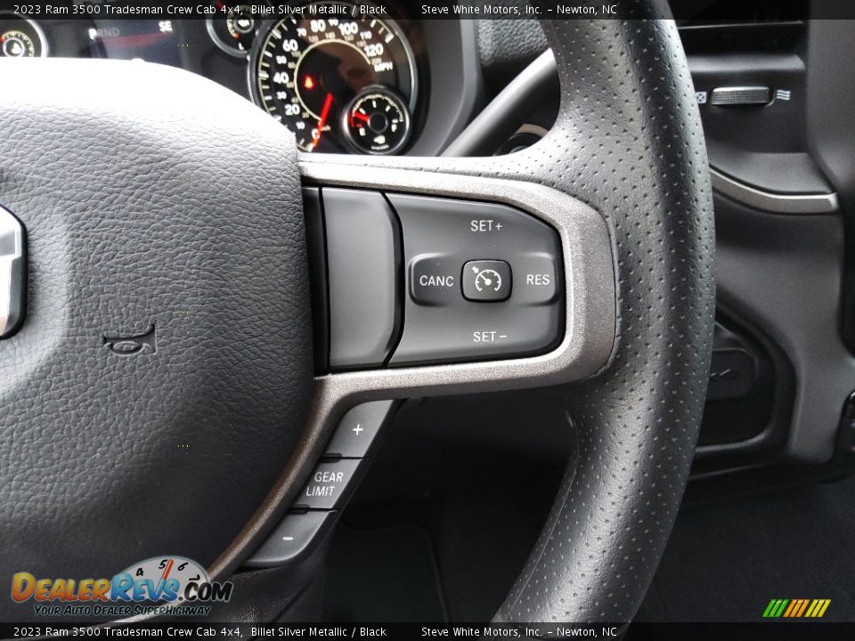 2023 Ram 3500 Tradesman Crew Cab 4x4 Billet Silver Metallic / Black Photo #19