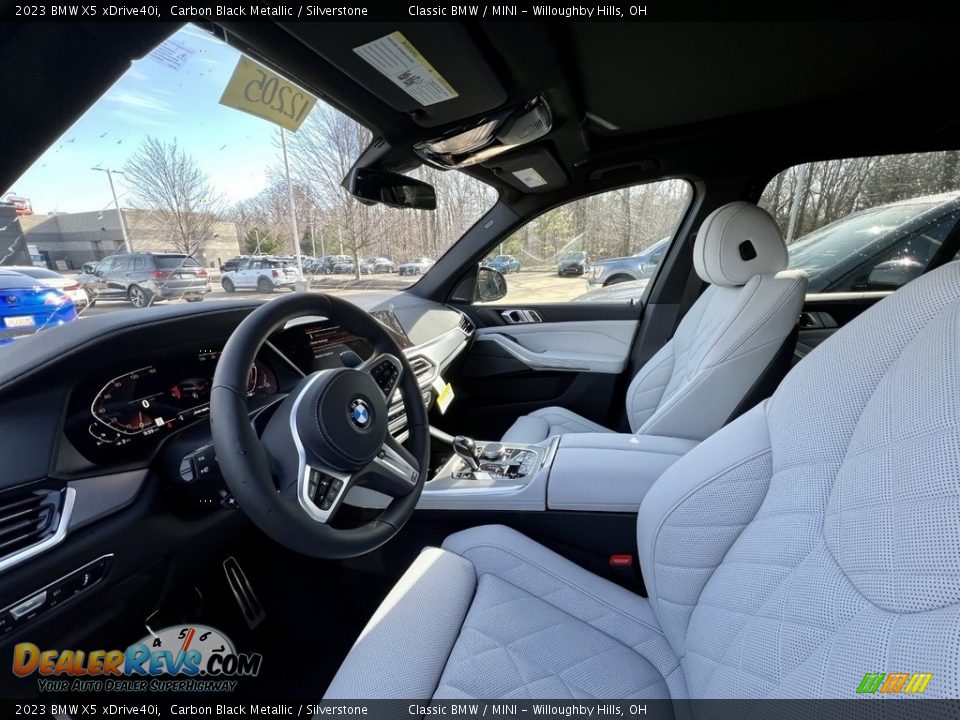 Front Seat of 2023 BMW X5 xDrive40i Photo #8