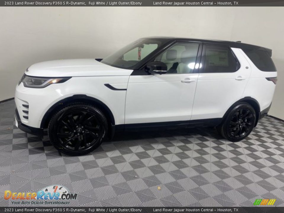 Fuji White 2023 Land Rover Discovery P360 S R-Dynamic Photo #6